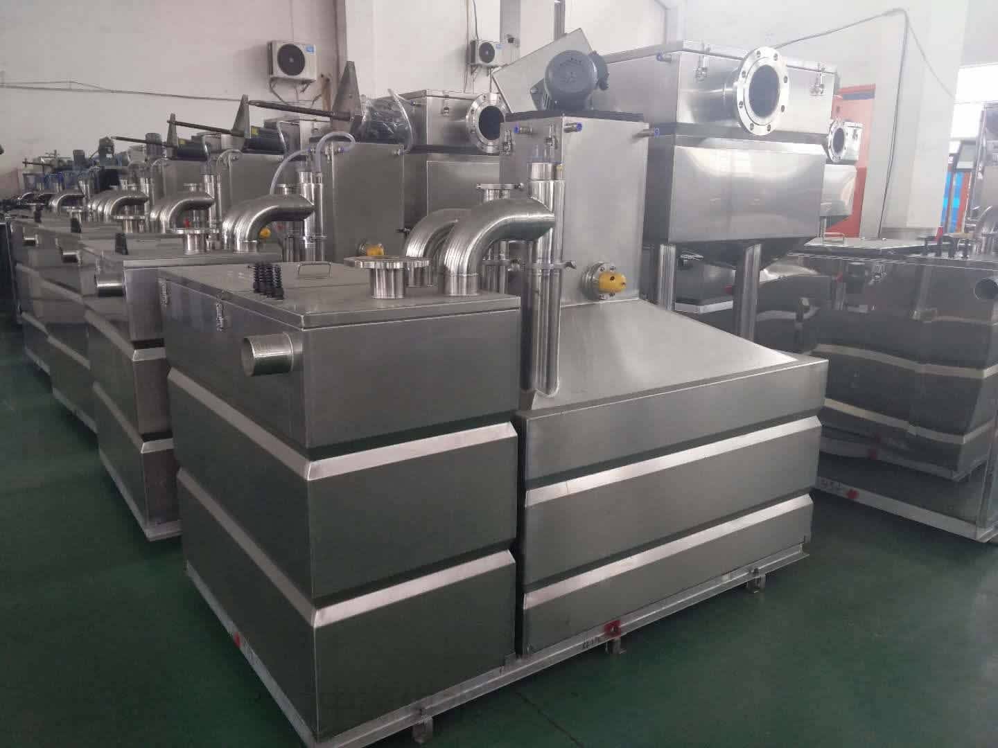 全自動隔油提升一體化設備是怎么將油污水分離出來的?